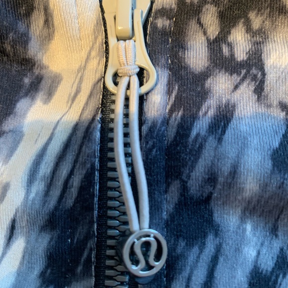 Lululemon Athletic jacket - Picture 2 of 2